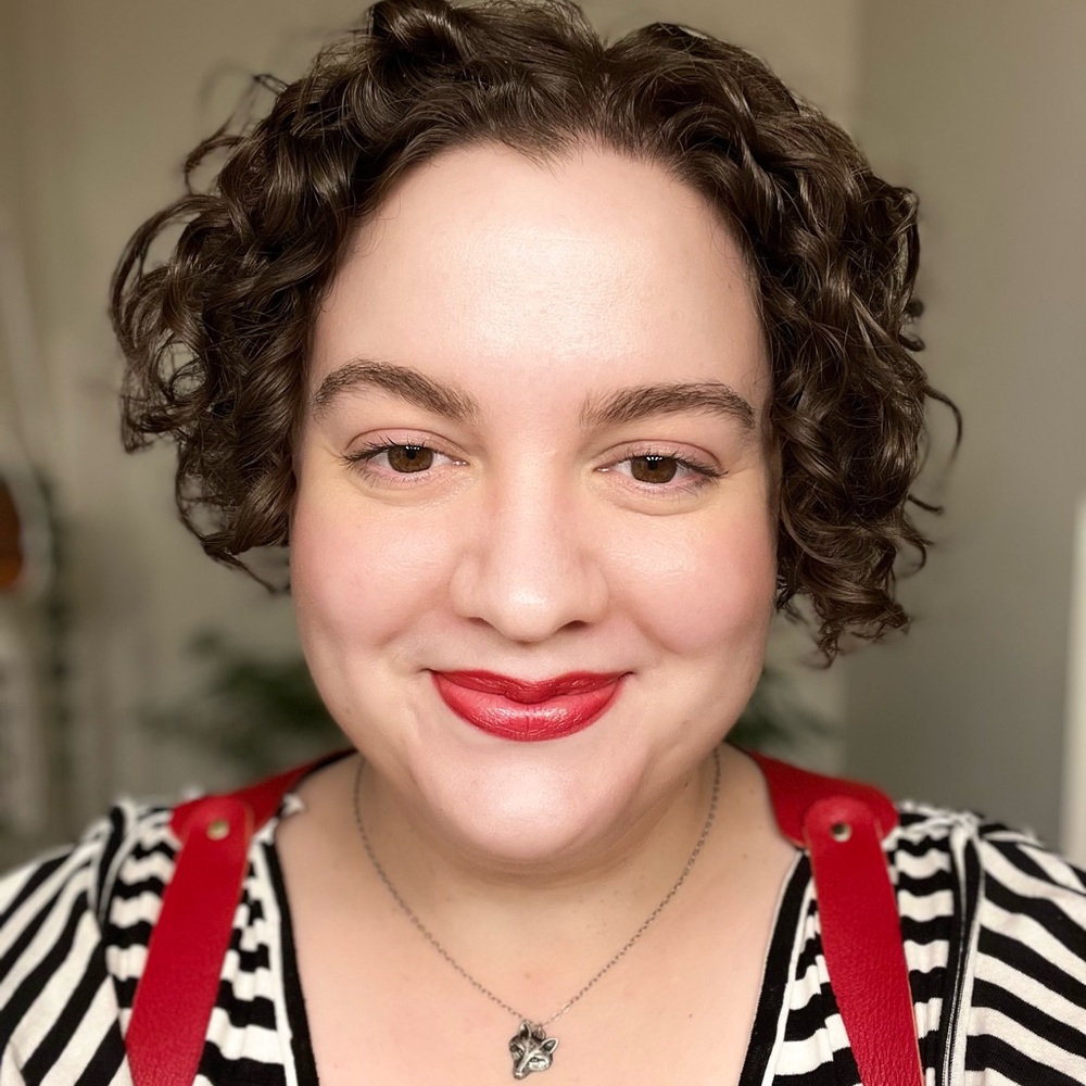 Meet your Posher, Lisa